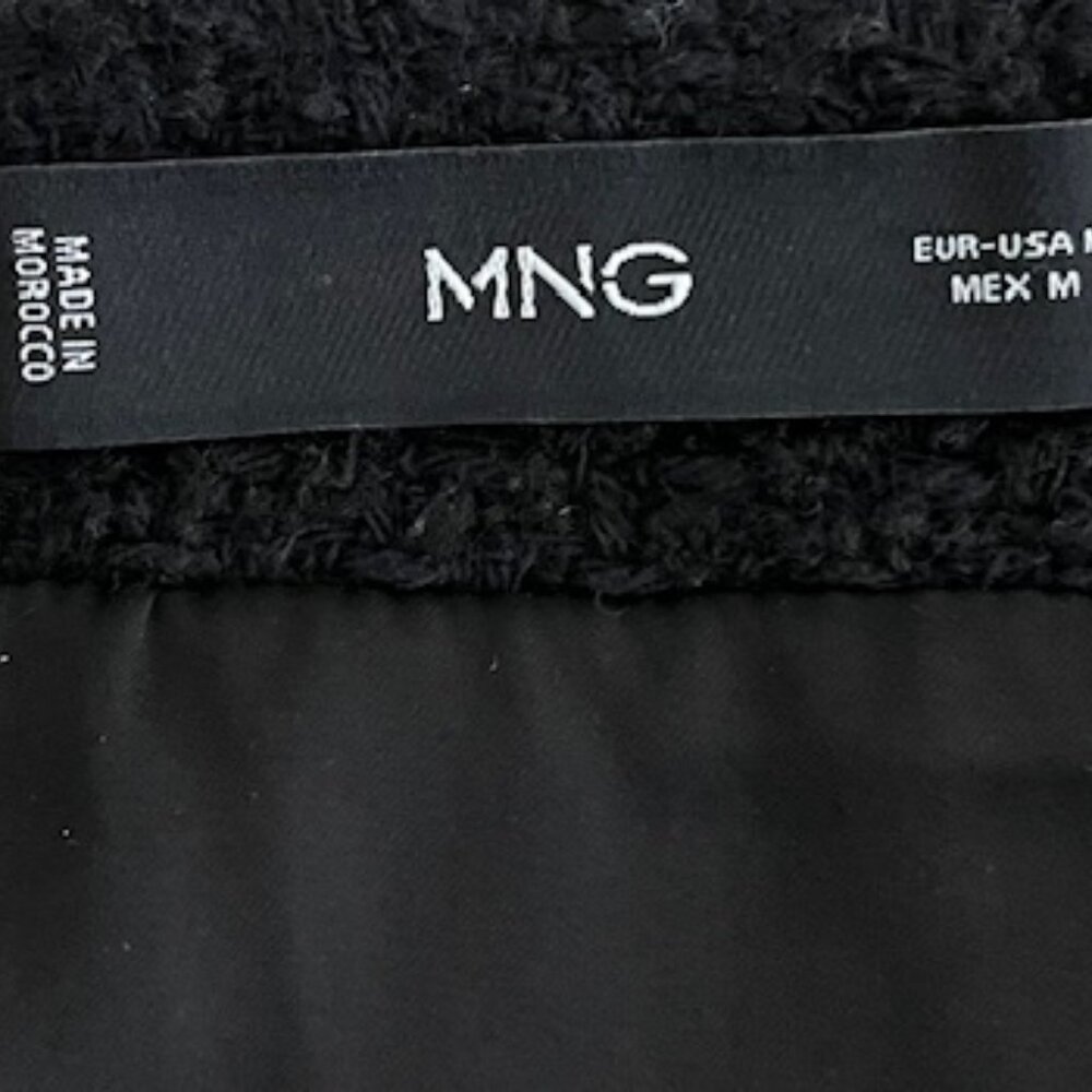 Women’s Ming Black Short Skirt, Size M – Chic and Versatile, Good Condition.